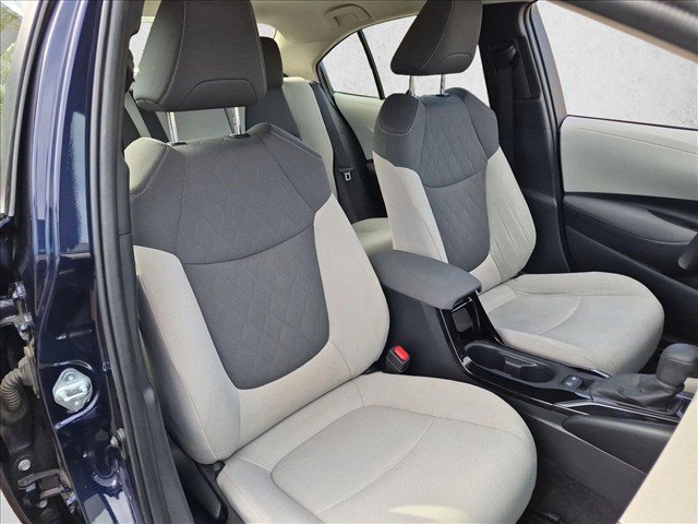 Used 2021 Toyota Corolla LE w/ Carpet Mat Package (TMS) FWD image 19