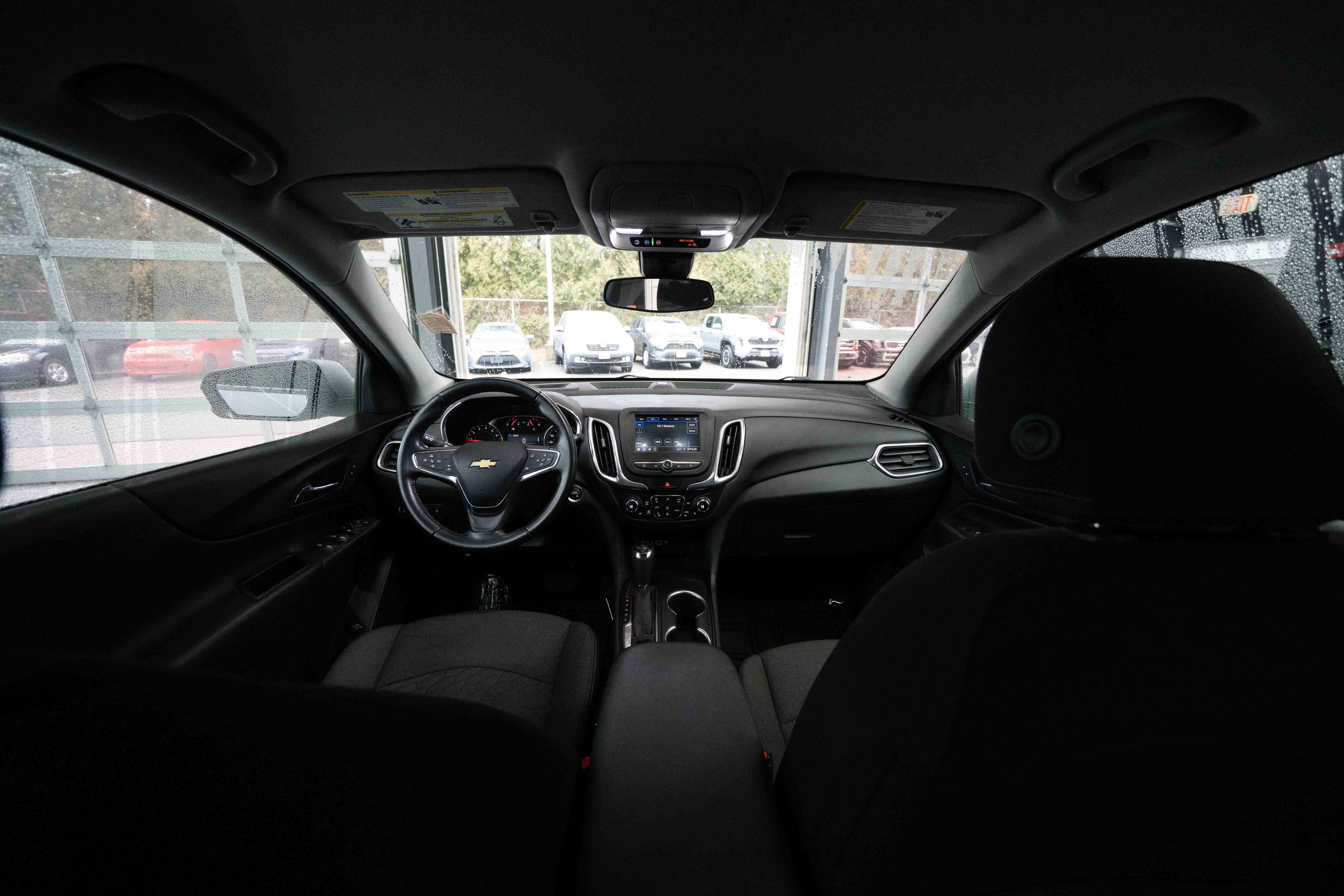 Used 2021 Chevrolet Equinox LT image 19