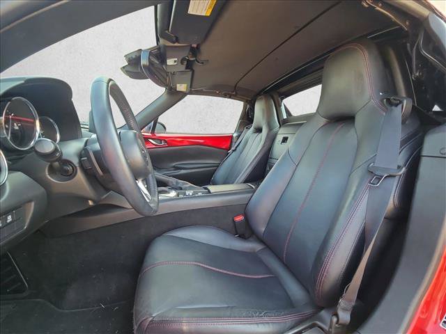 Used 2019 MAZDA MX-5 Miata RF Grand Touring RWD image 16