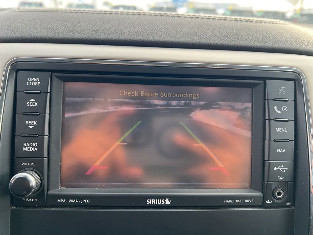 Used 2011 Jeep Grand Cherokee Overland image 18