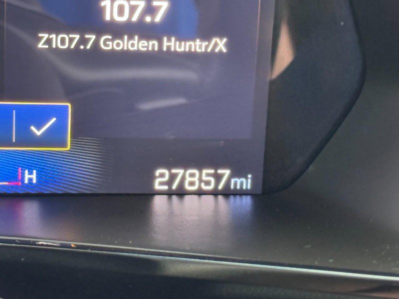 Used 2024 Chevrolet Colorado LT image 18