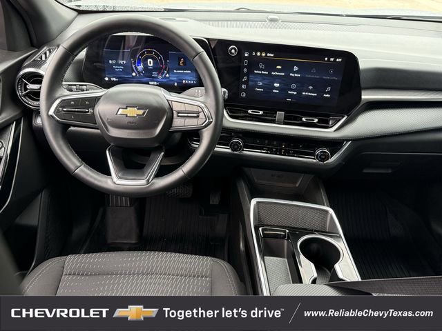 Used 2025 Chevrolet Equinox LT FWD image 12