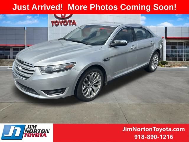 Used 2016 Ford Taurus Limited FWD image 3