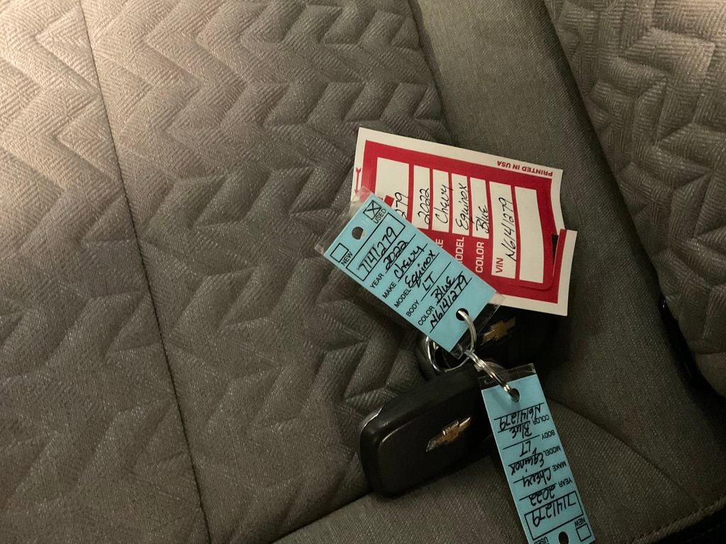 Used 2022 Chevrolet Equinox LT image 25