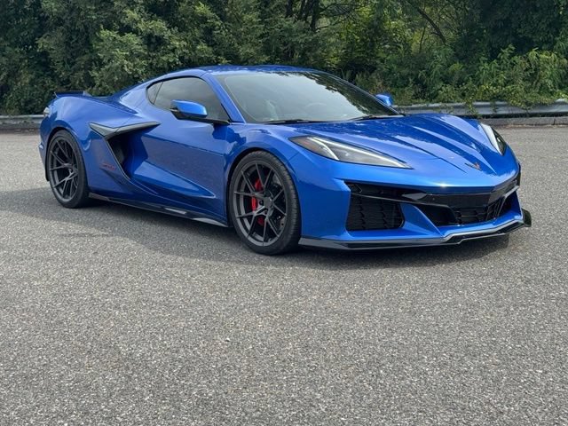 Used 2023 Chevrolet Corvette Z06 w/ Battery Protection Package RWD image 9