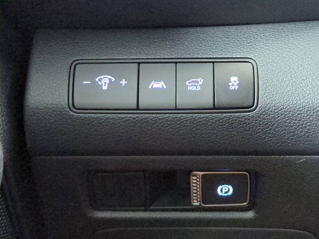 Used 2023 Hyundai Santa Fe SEL w/ Cargo Package FWD image 29