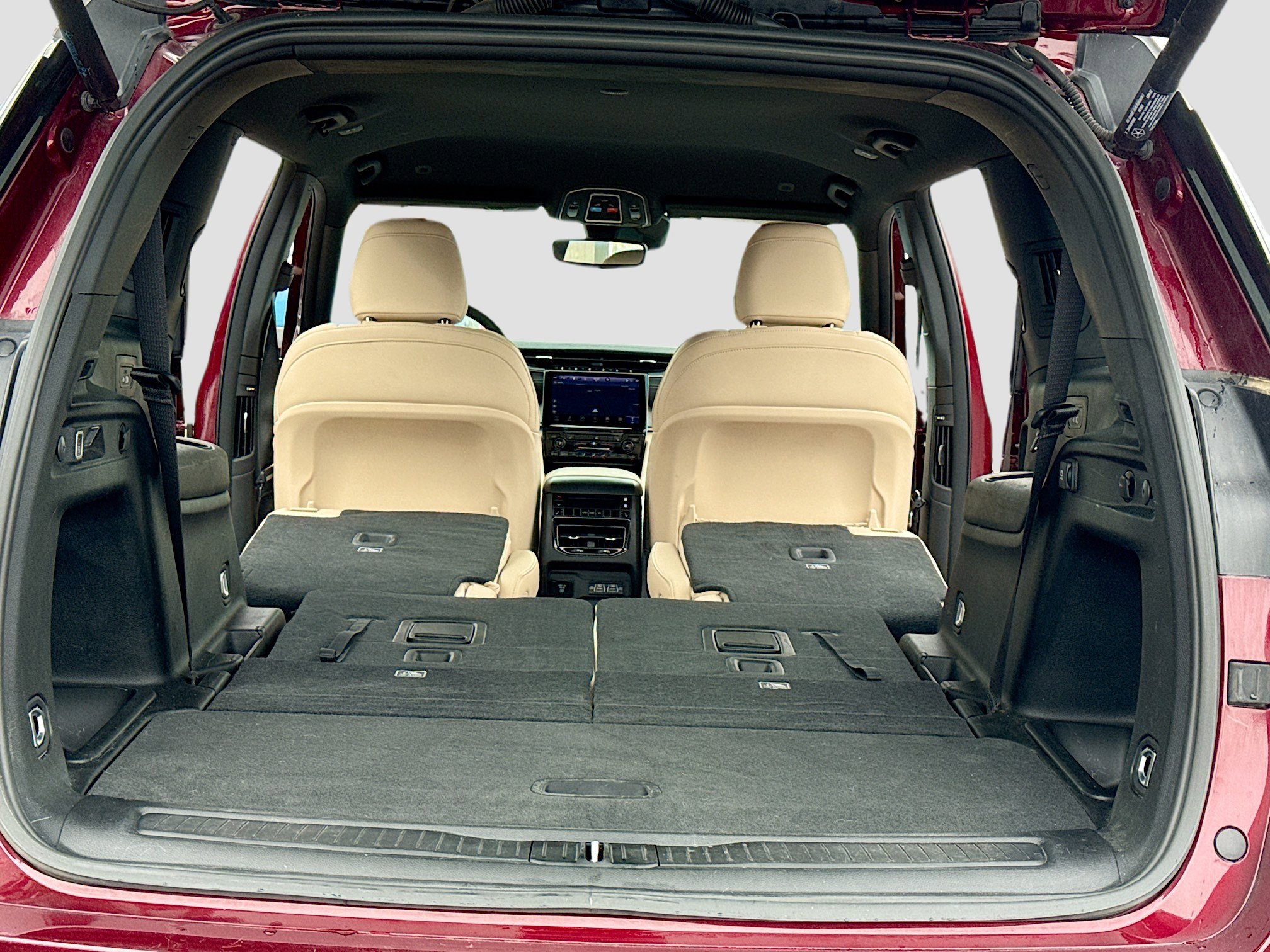 Used 2024 Jeep Grand Cherokee L Limited w/ Trailer Tow Package image 7