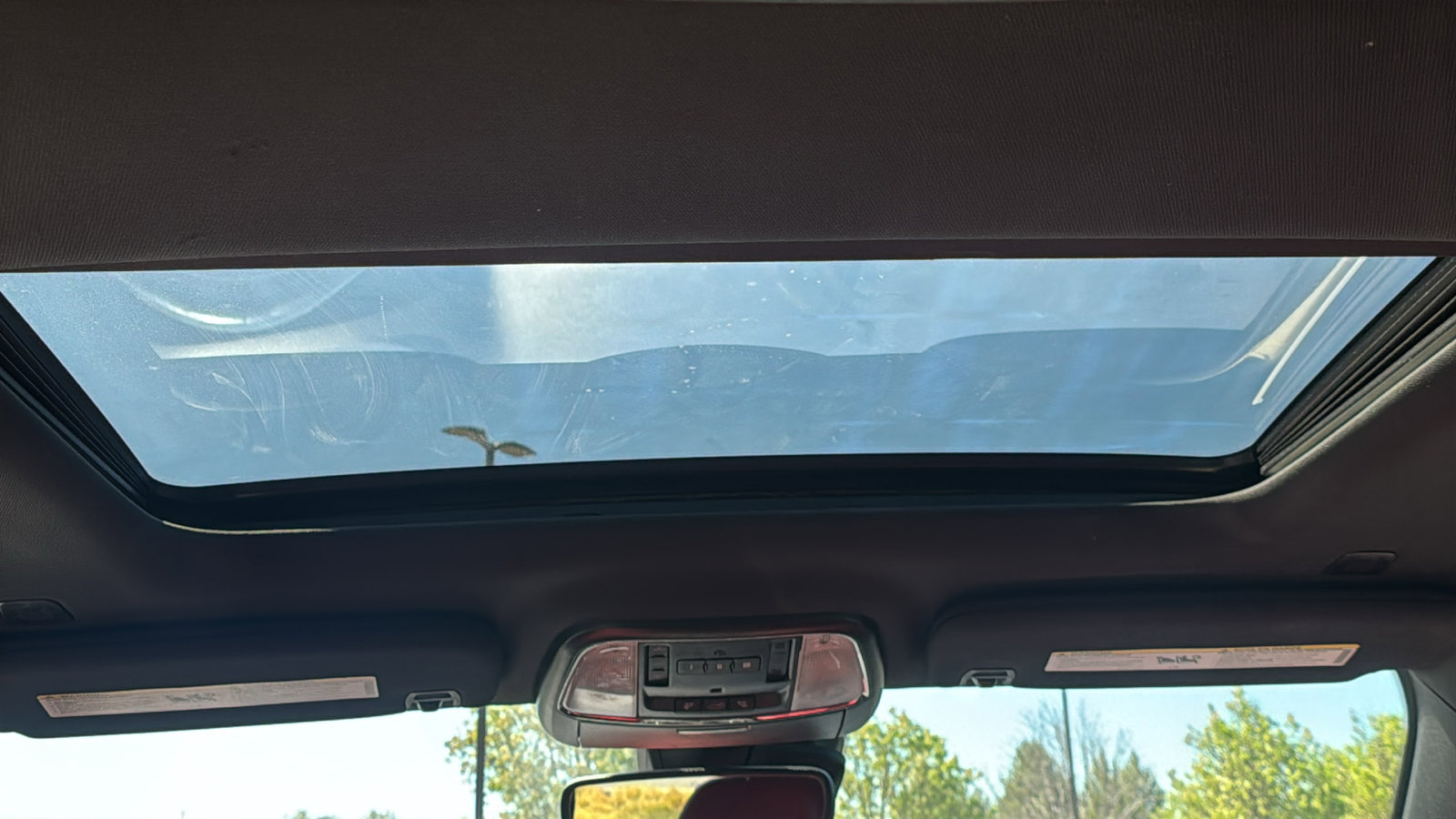 Used 2018 Dodge Durango R/T w/ Technology Group image 20