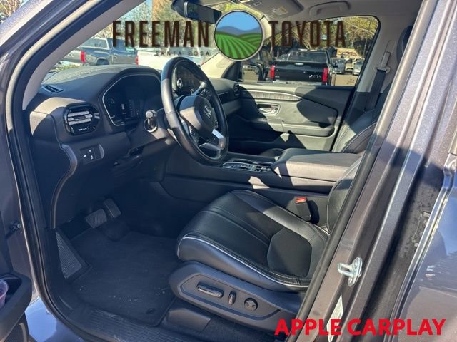 Used 2023 Honda Pilot Elite image 6