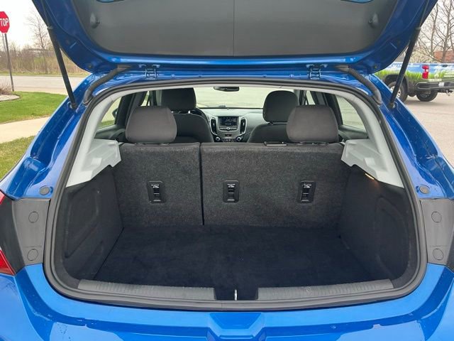 Used 2019 Chevrolet Cruze LT image 11