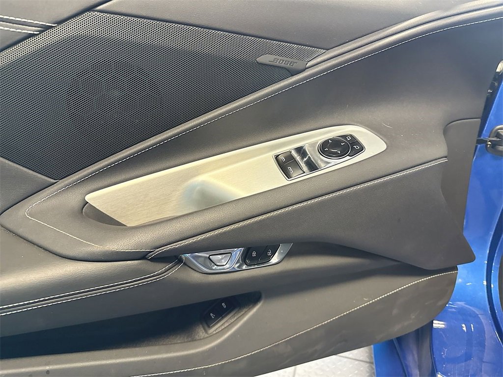 Used 2023 Chevrolet Corvette Stingray w/ Z51 Performance Package image 12