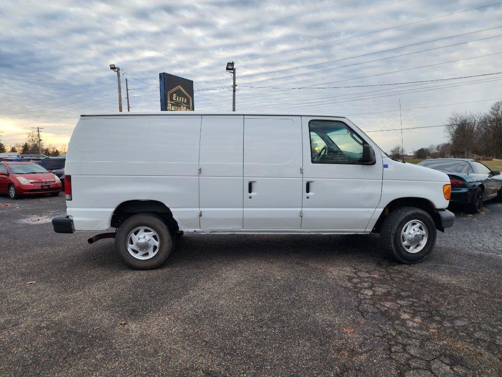 Used 2006 Ford E-350 and Econoline 350 Super Duty RWD image 4