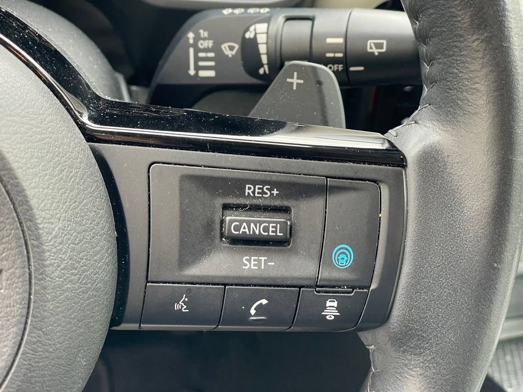 Certified 2023 Nissan Rogue SV w/ SV Premium B Package AWD/4WD image 18