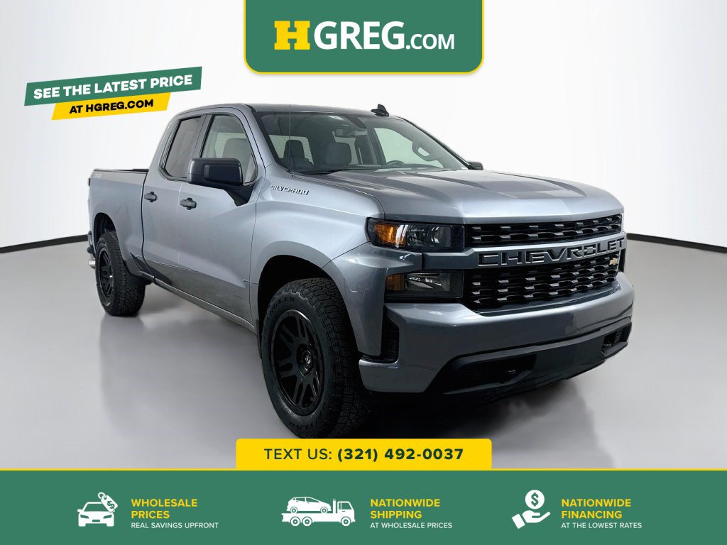 Used 2020 Chevrolet Silverado 1500 Custom w/ Custom Value Package AWD/4WD image 1