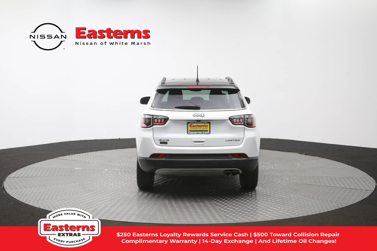 Used 2022 Jeep Compass Limited AWD/4WD image 36
