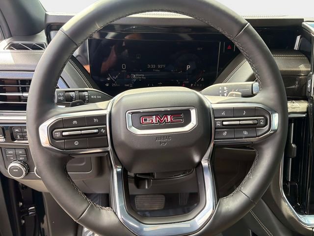 Used 2025 GMC Yukon Elevation image 26