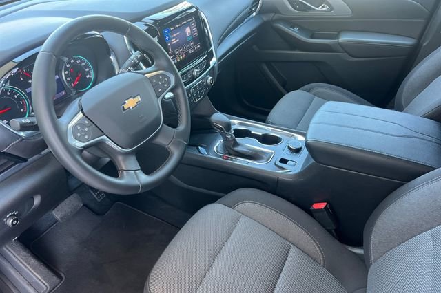 Used 2023 Chevrolet Traverse LT image 10