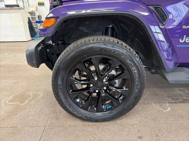Certified 2023 Jeep Wrangler Unlimited Sahara w/ Cold Weather Group image 4