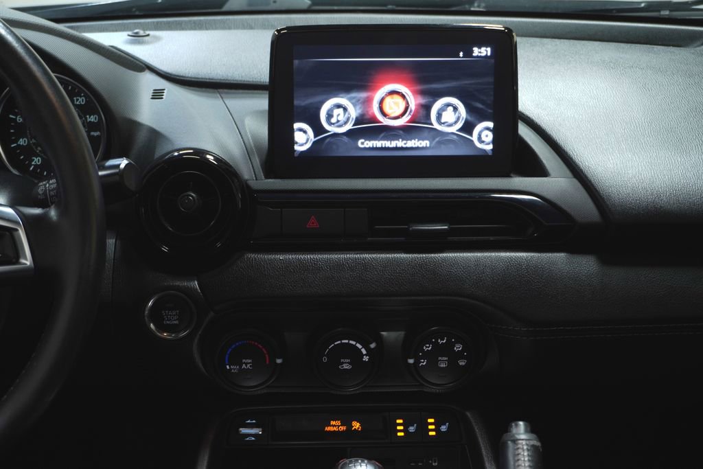 Used 2021 MAZDA MX-5 Miata RF Club image 16