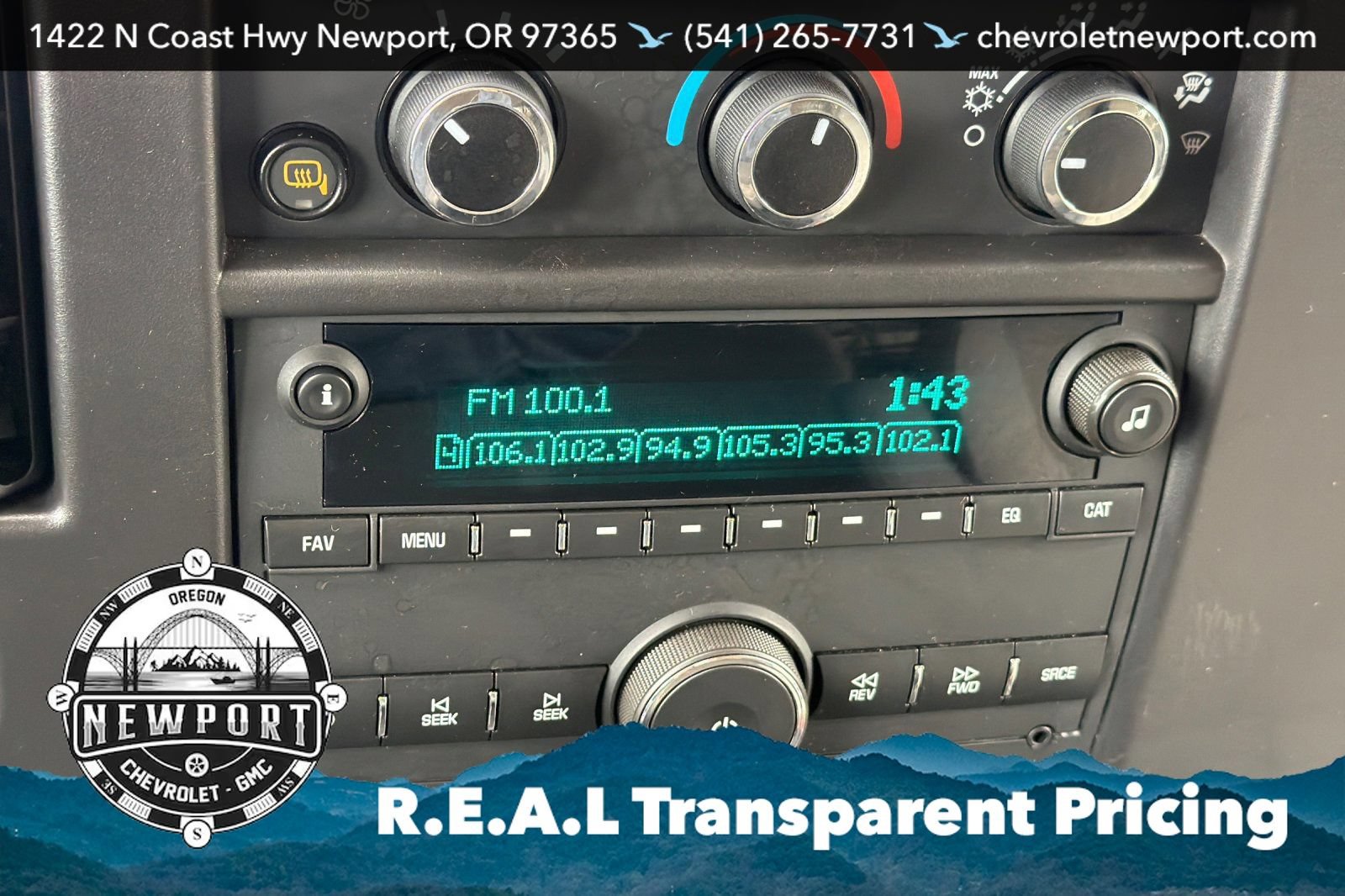 Used 2024 Chevrolet Express 3500 LT w/ LT Preferred Equipment Group RWD image 19