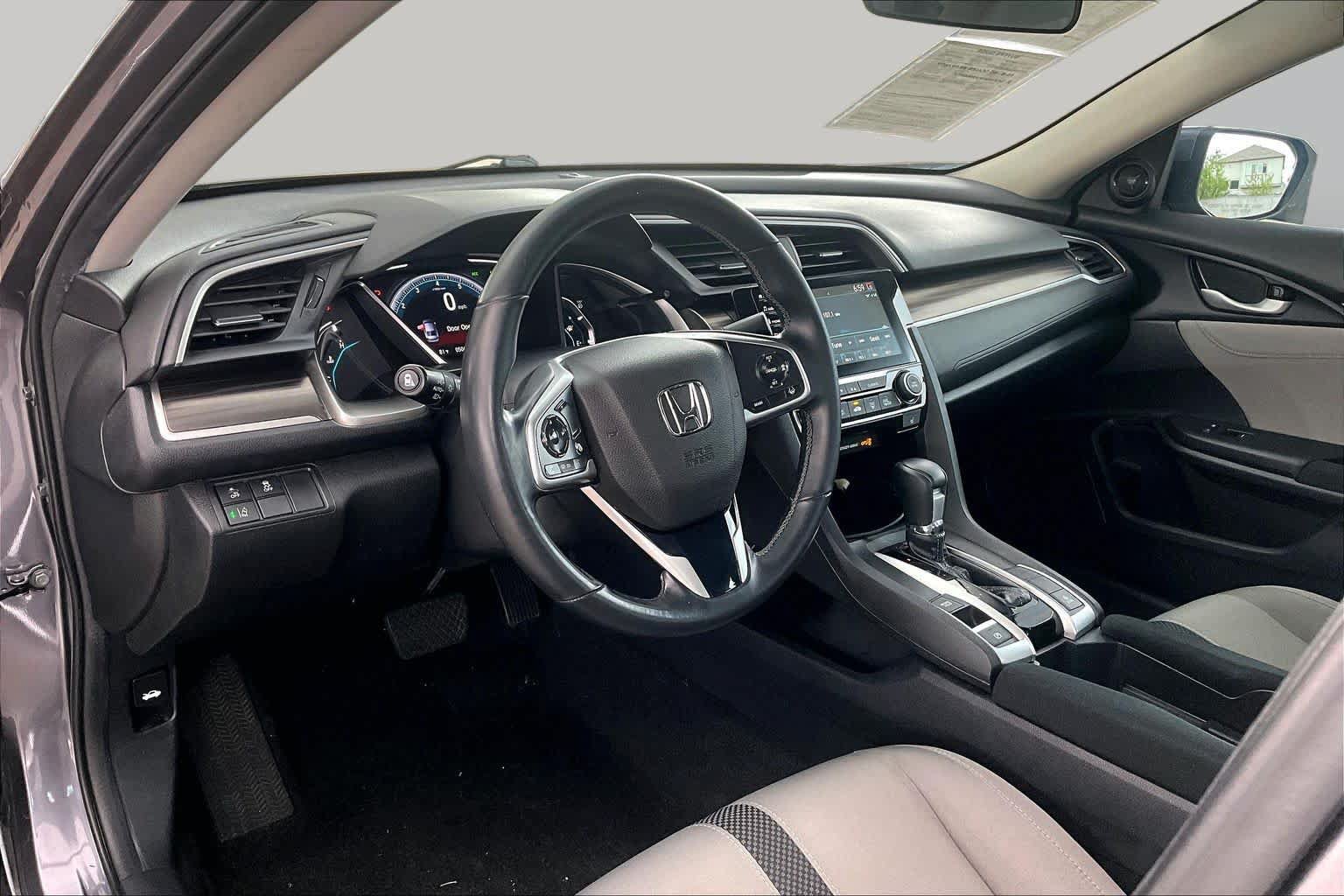 Used 2019 Honda Civic EX image 18