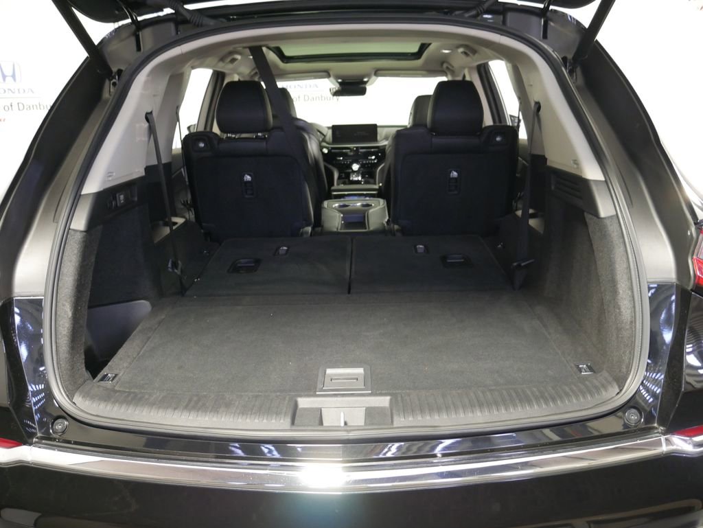 Used 2025 Acura MDX SH-AWD image 11