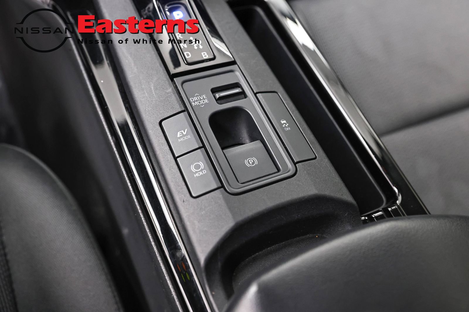 Used 2023 Toyota Prius LE FWD image 19