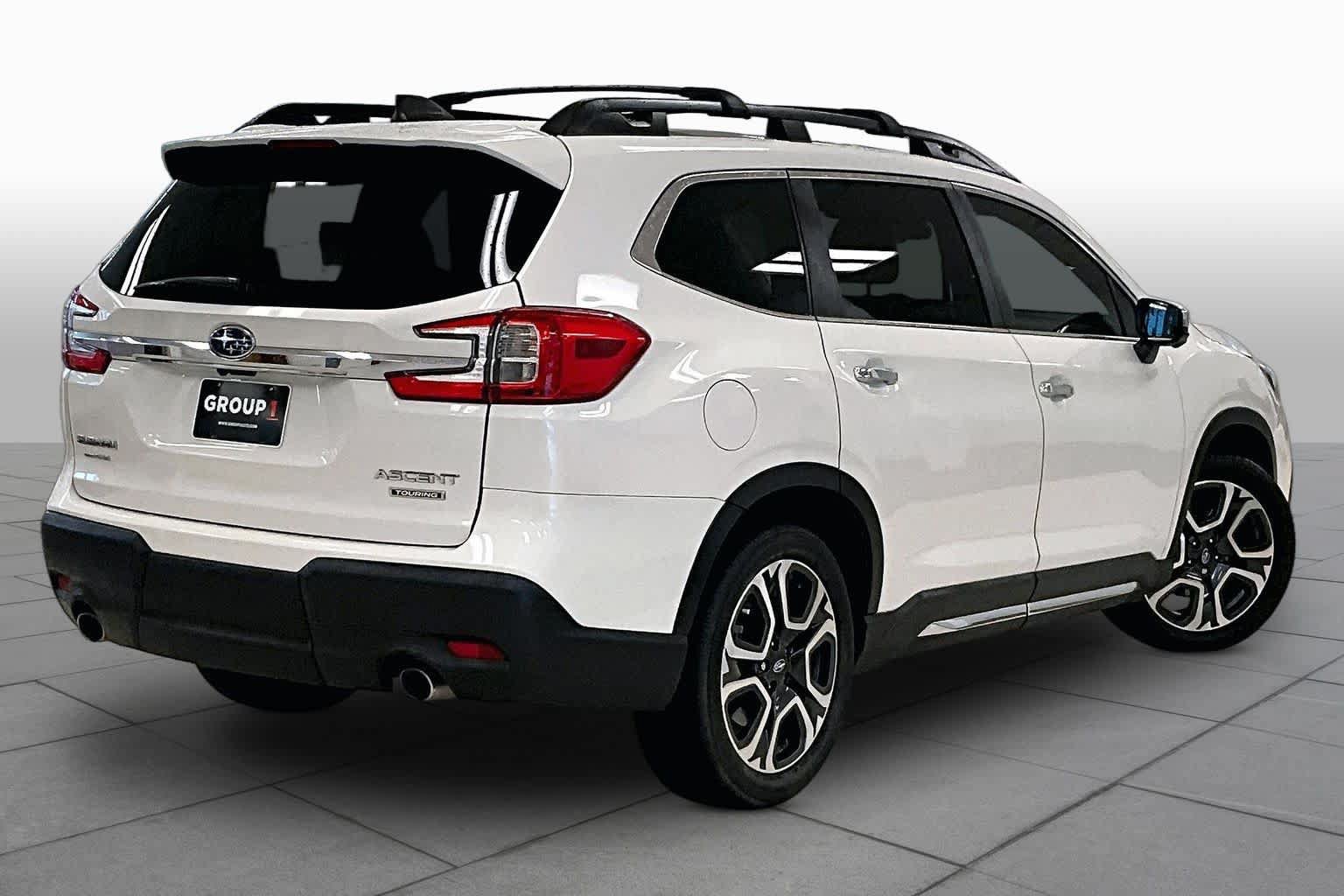 Used 2023 Subaru Ascent Touring AWD/4WD image 12