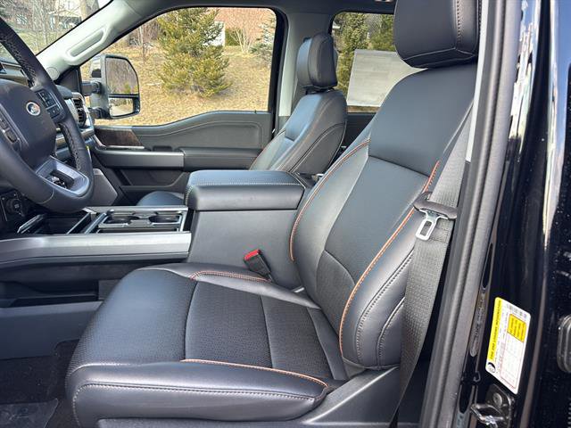 New 2026 Ford F250 Lariat w/ Black Appearance Package image 10