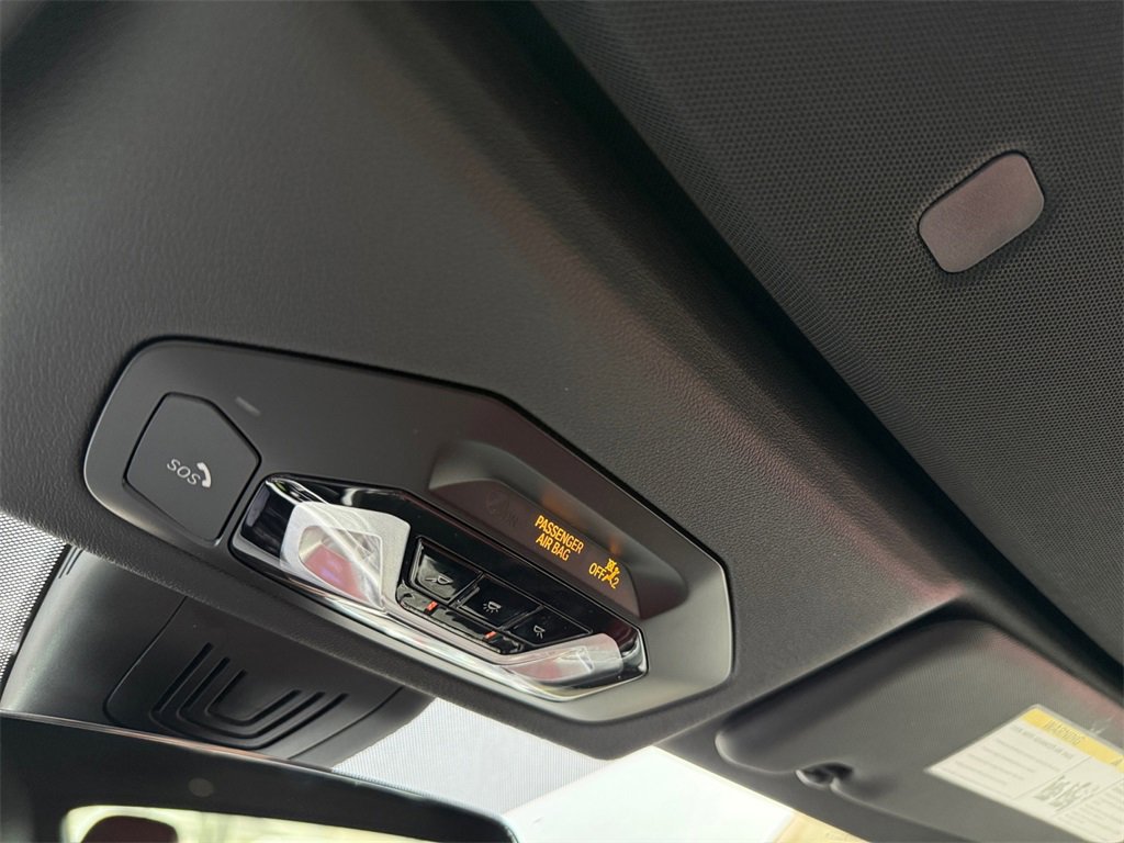 Certified 2023 BMW 430i xDrive Convertible w/ M Sport Package image 32