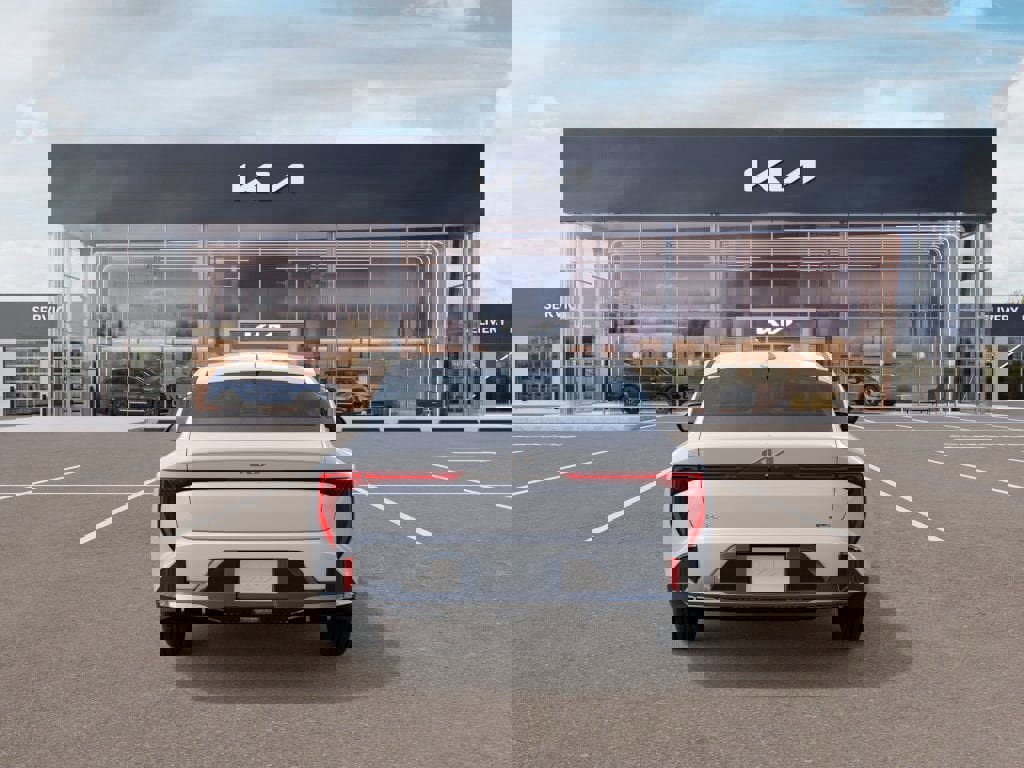 New 2026 Kia K4 GT-Line image 5