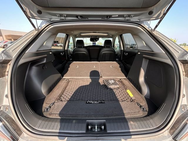 Used 2023 Hyundai Kona Limited w/ Cargo Package image 39