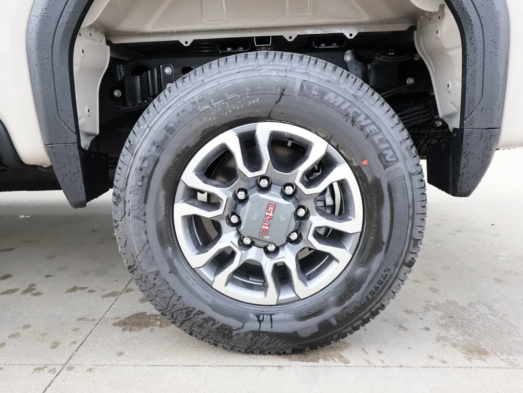 New 2026 GMC Sierra 3500 SLE w/ Preferred Package AWD/4WD image 47
