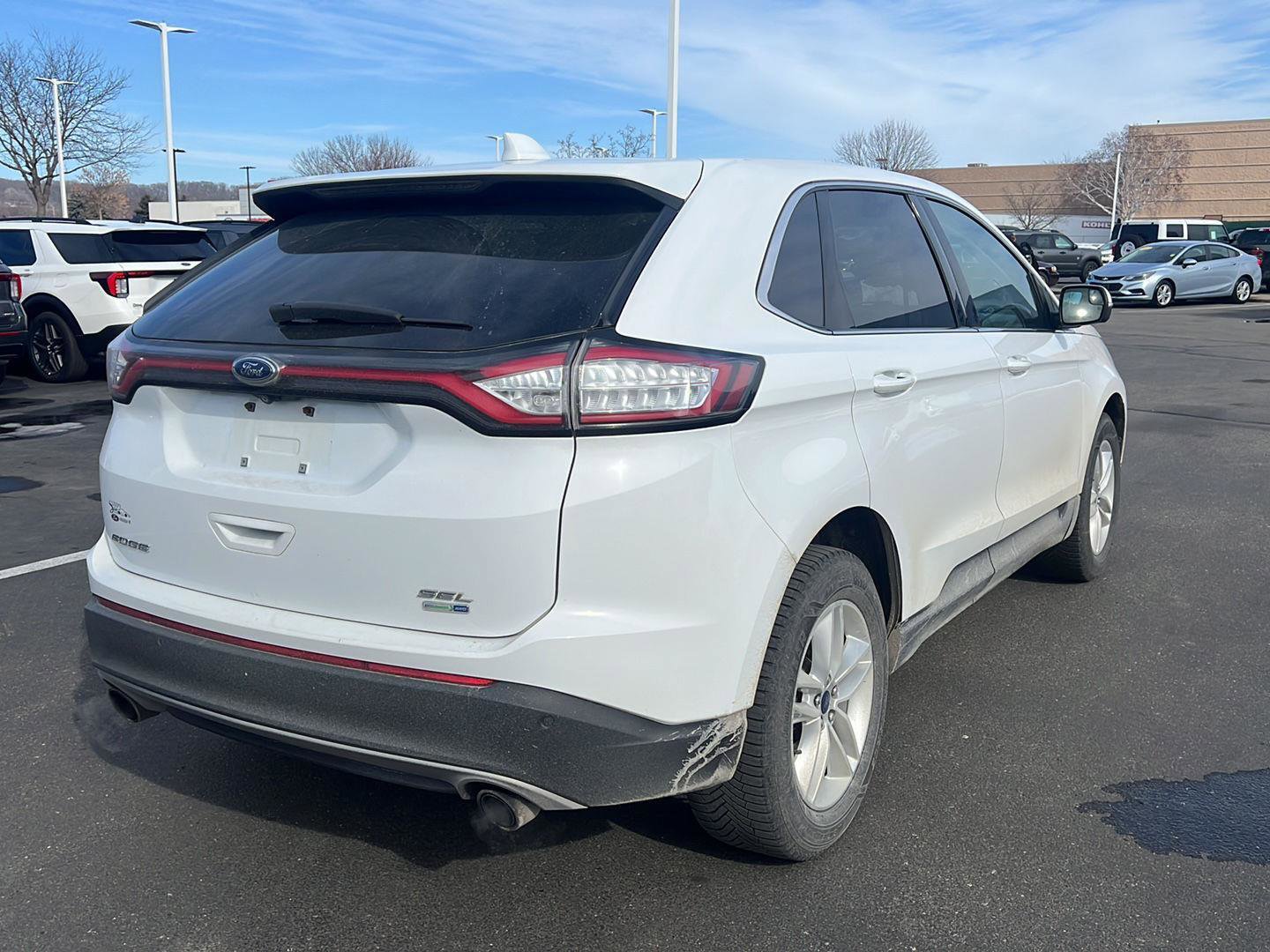 Used 2017 Ford Edge SEL w/ Equipment Group 201A image 5