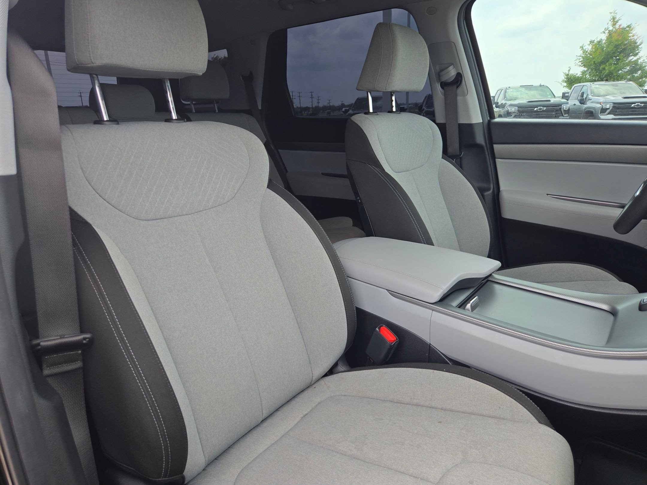 Used 2025 Hyundai Palisade SE image 26