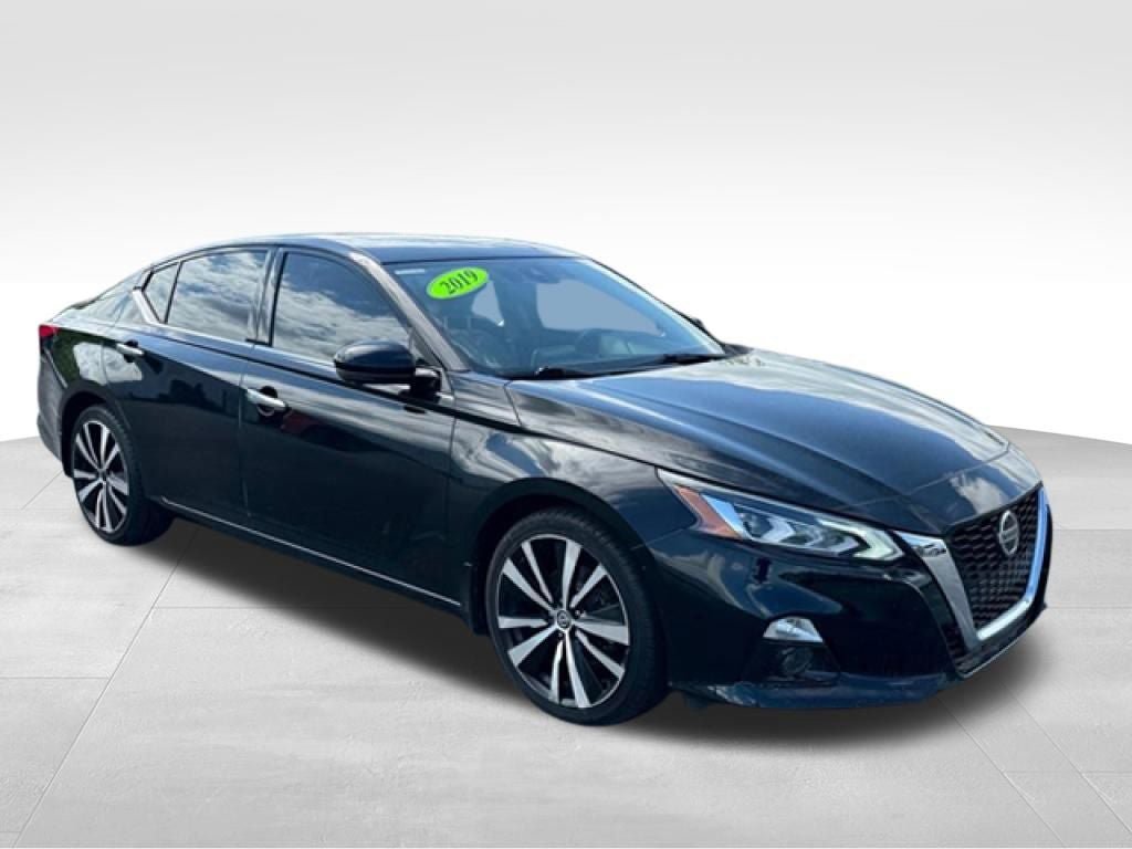 Used 2019 Nissan Altima 2.5 Platinum AWD/4WD image 10