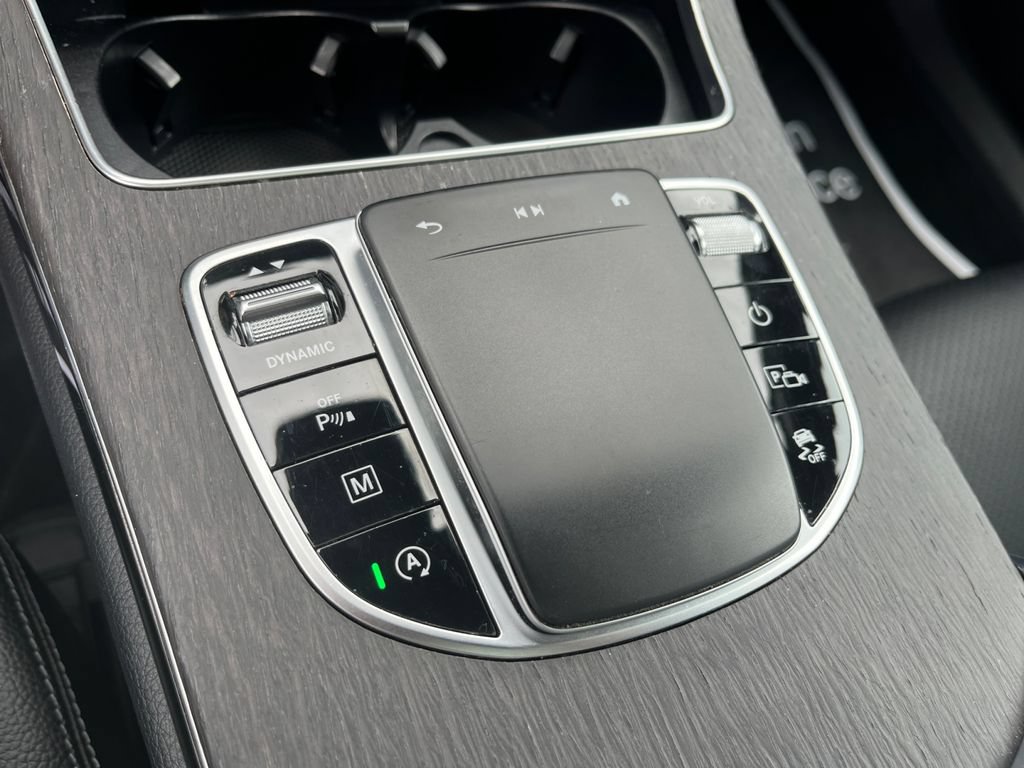 Used 2022 Mercedes-Benz GLC 300 4MATIC image 26