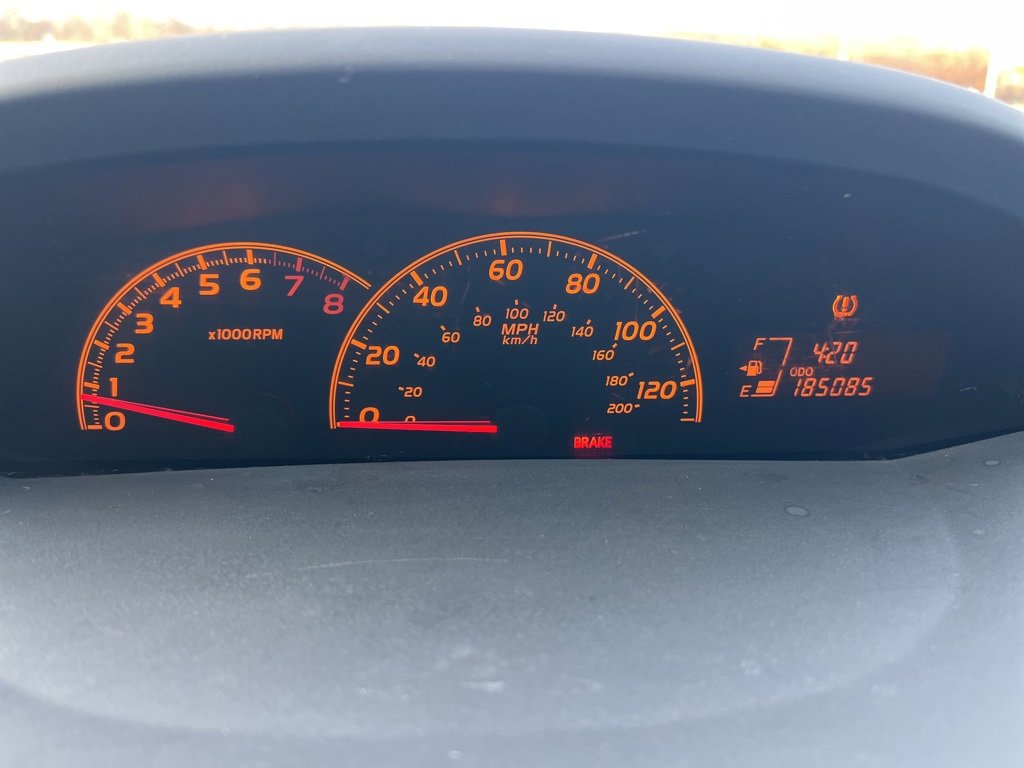 Used 2010 Toyota Yaris 2-Door Hatchback image 28