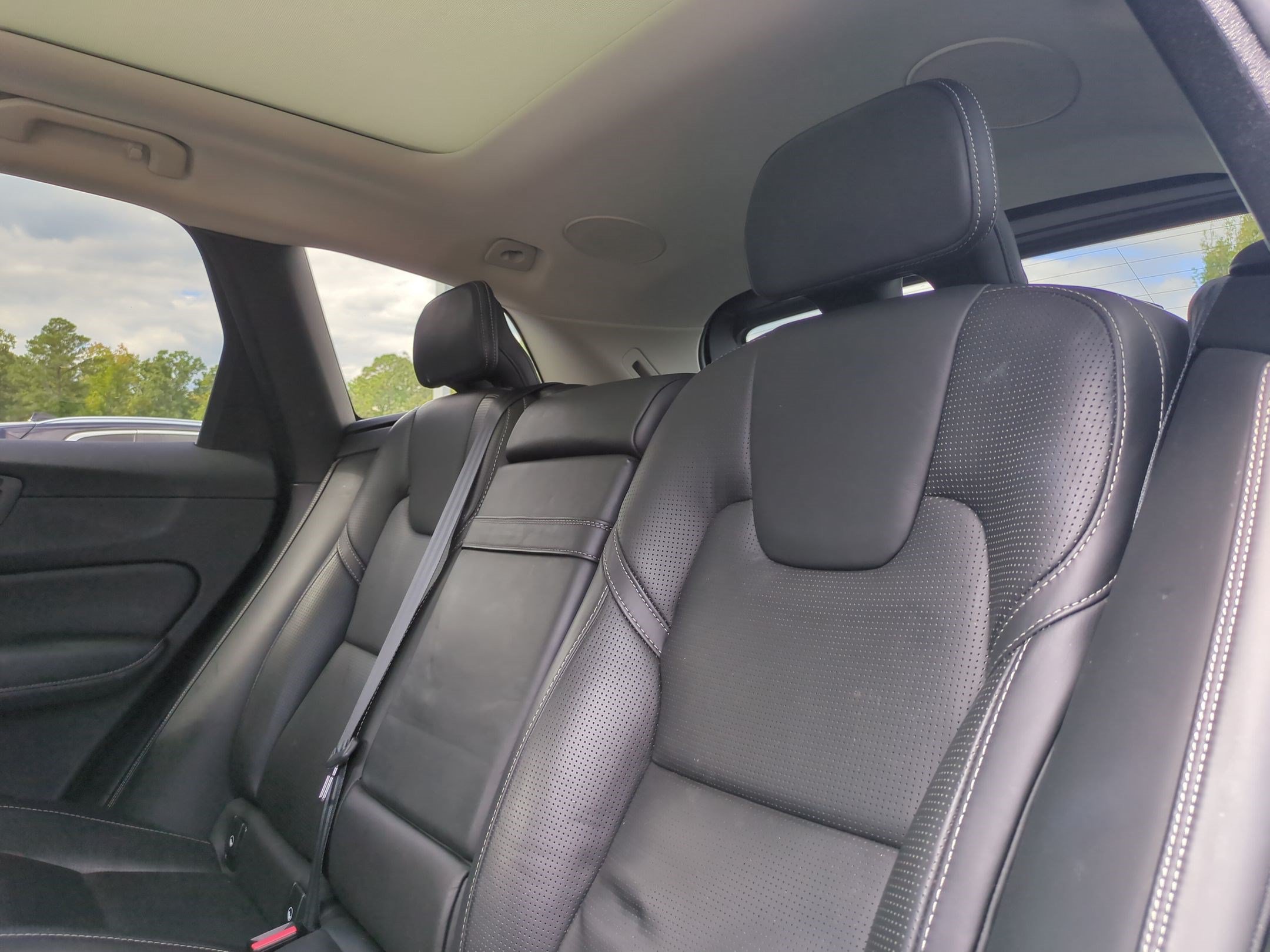 Used 2020 Volvo XC60 T5 Inscription w/ Protection Package Premier FWD image 30