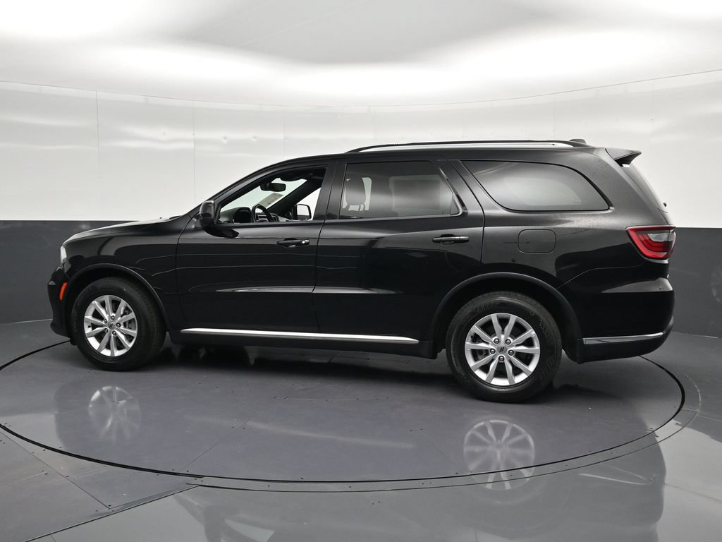 Used 2024 Dodge Durango SXT w/ 3rd Row Seating Group RWD image 8