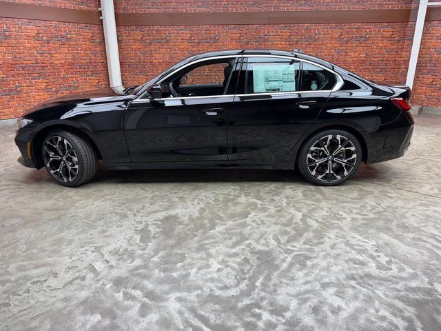 Used 2026 BMW 330i xDrive 330i xDrive w/ Premium Package image 2