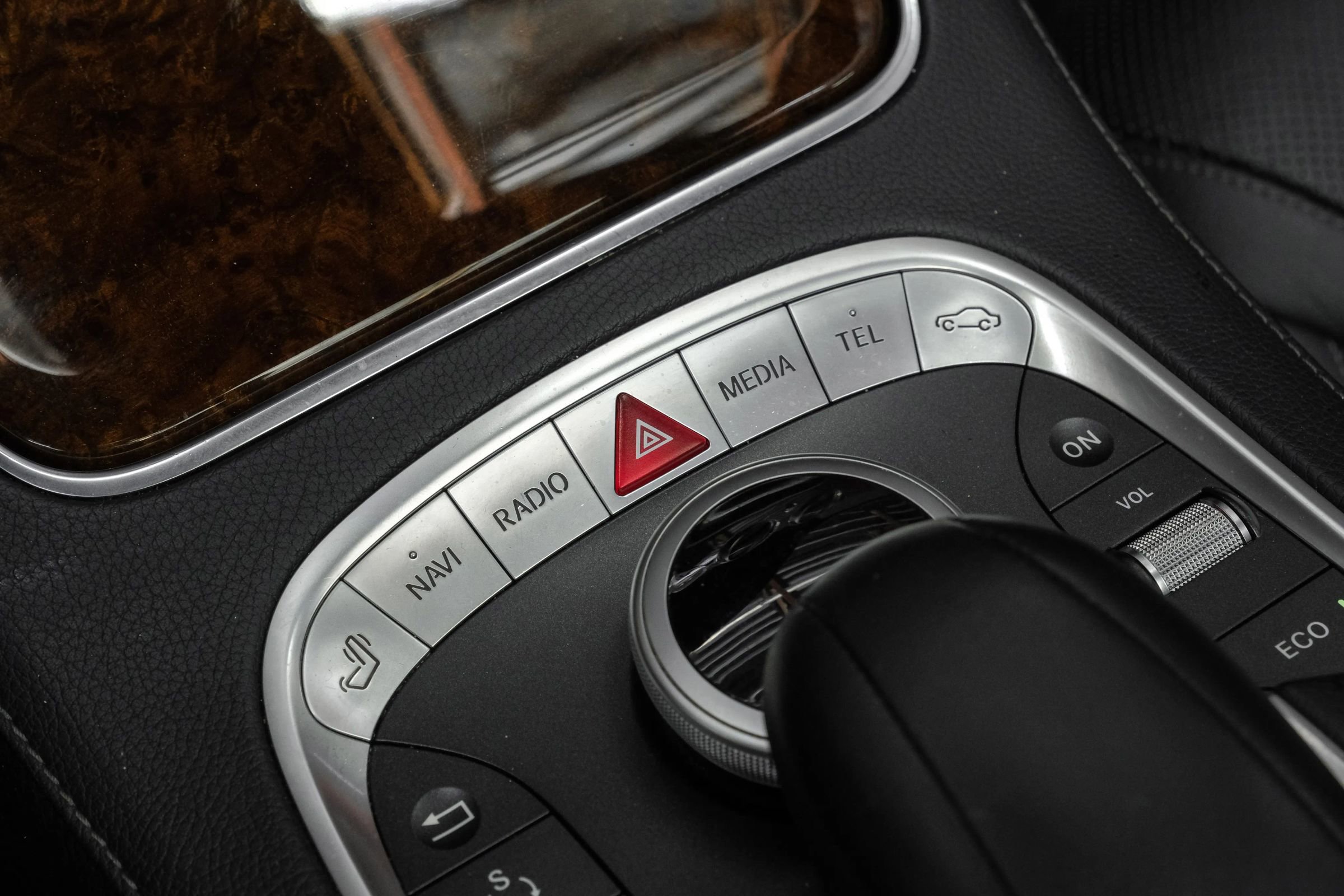 Used 2014 Mercedes-Benz S 550 Sedan image 34