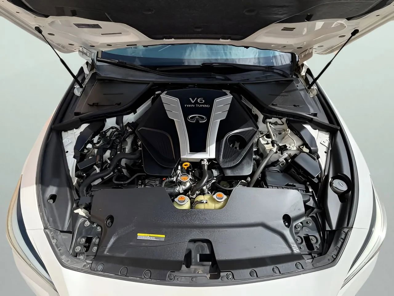 Used 2018 INFINITI Q50 Luxe w/ Essential Package (3.0T Luxe) RWD image 32
