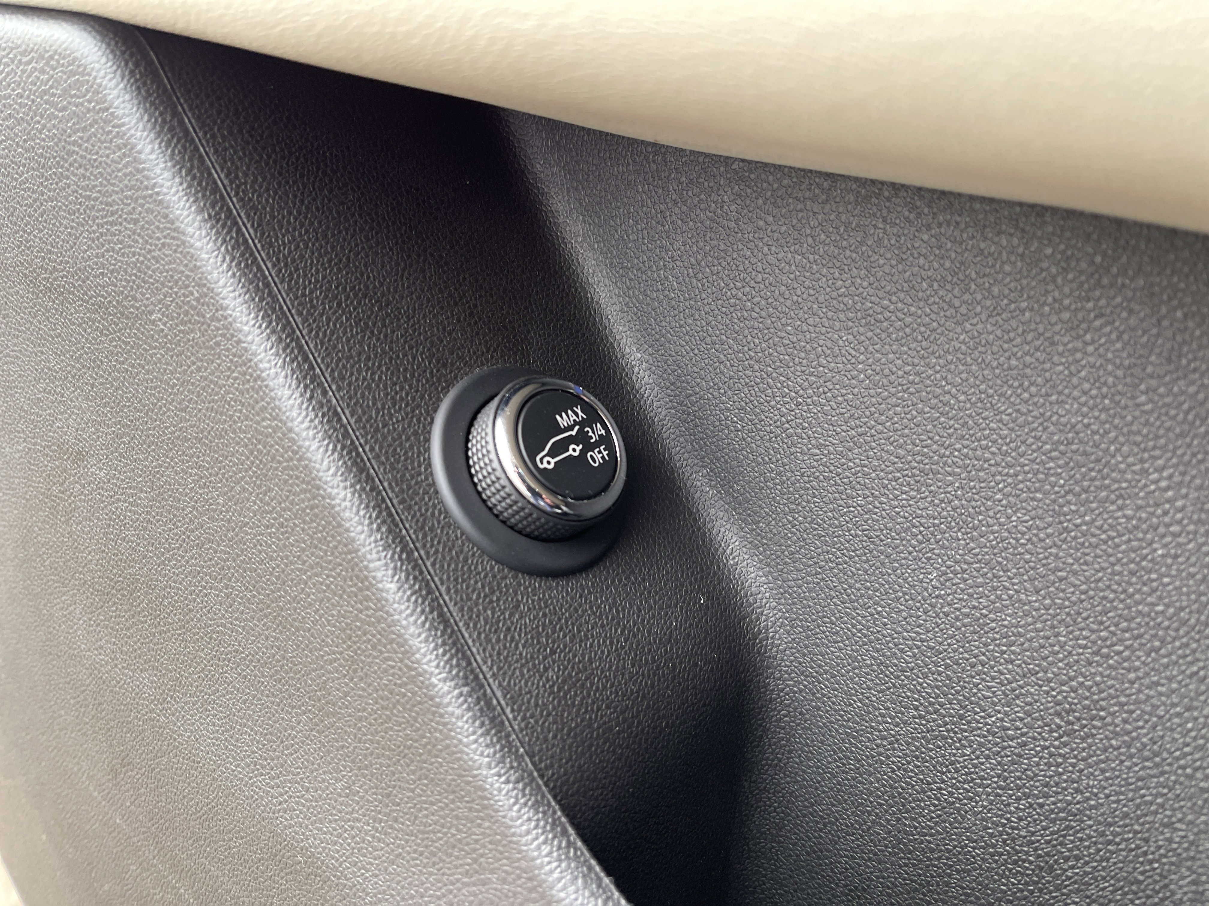 Used 2023 Cadillac XT6 Sport image 17