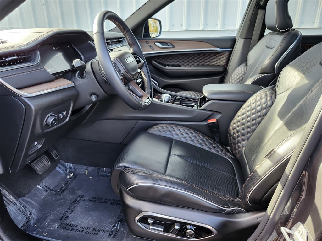 Used 2022 Jeep Grand Cherokee Summit image 15