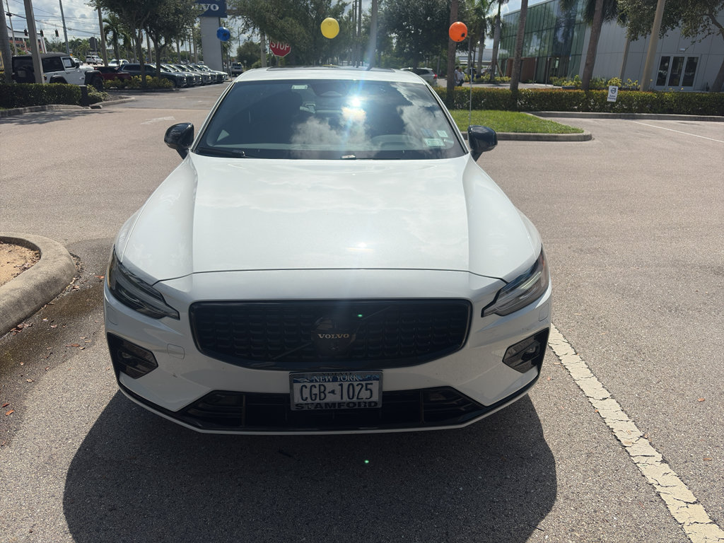 Certified 2024 Volvo S60 B5 Plus w/ Climate Package AWD/4WD image 2