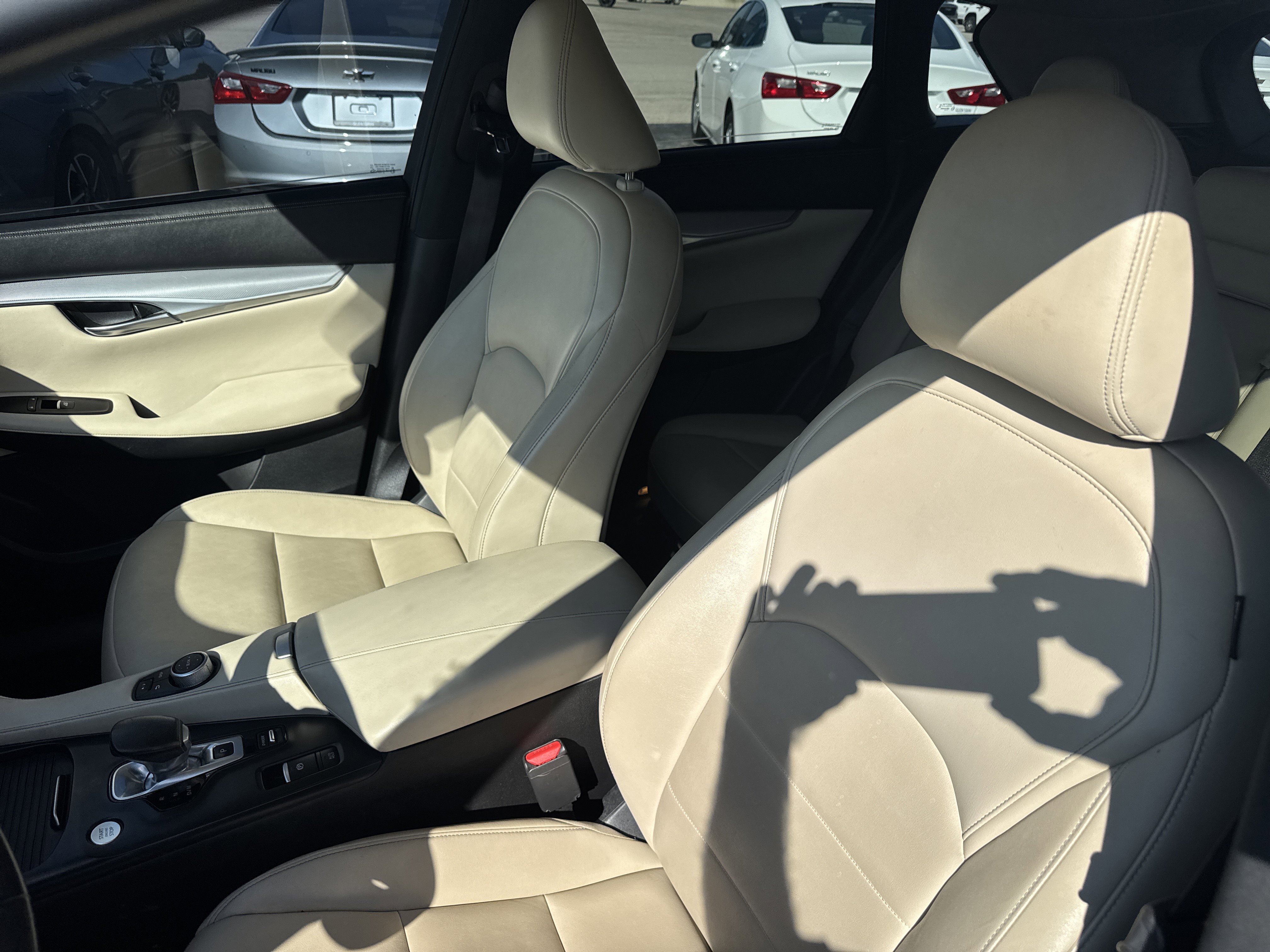 Used 2021 INFINITI QX50 Luxe image 11