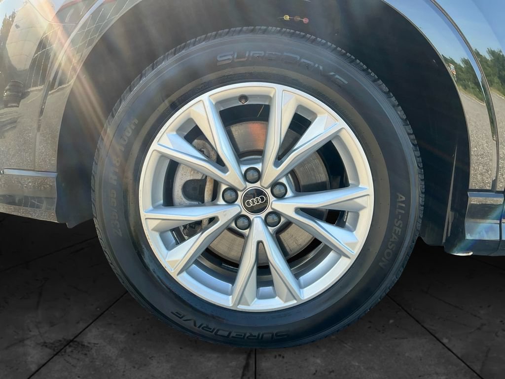 Used 2025 Audi Q3 2.0T Premium AWD/4WD image 15