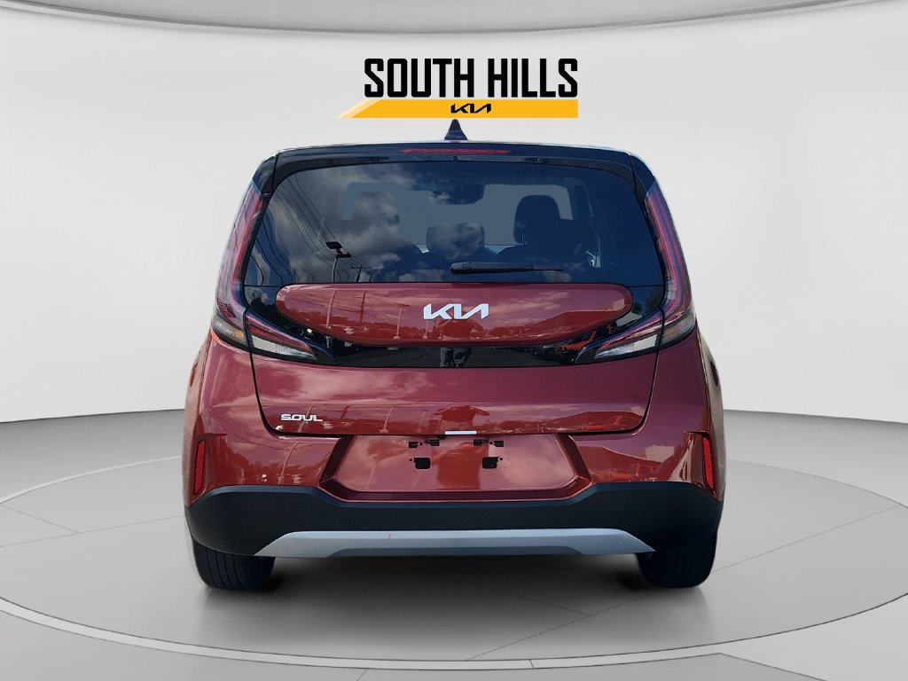 Certified 2024 Kia Soul LX w/ LX Technology Package FWD image 6