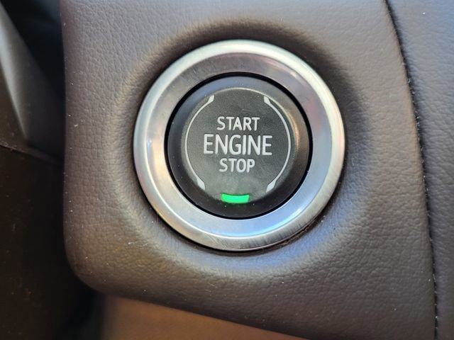 Used 2021 Chevrolet Tahoe Z71 w/ Luxury Package image 20